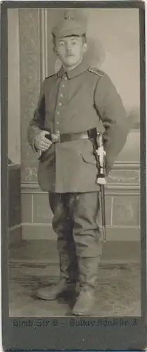 CdV Foto Porträt Deutscher Soldat, Kaiserreich, Säbel, Pickelhaube, Limb Str. 6, Gustav Adolfstr 8