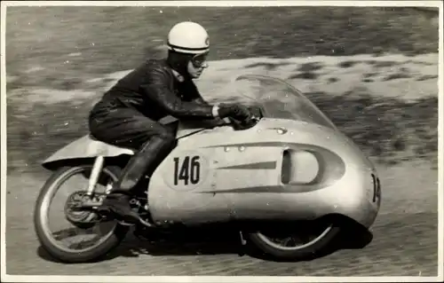 Foto Ak Hohenstein Ernstthal, Sachsenring, Motorrad bei einem Motorradrennen, 146