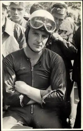 Foto Ak Hohenstein Ernstthal, Sachsenring, Motorradfahrer, Portrait