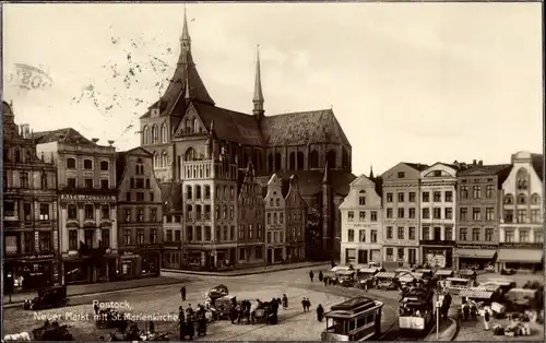 Ak Hansestadt Rostock, Neuer Markt, St. Marienkirche
