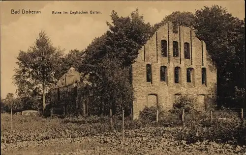 Ak Bad Doberan Mecklenburg, Ruine im Englischen Garten