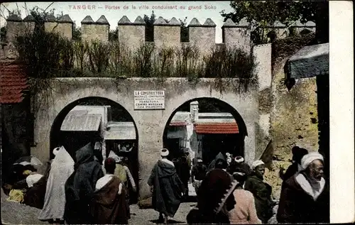 Ak Tanger Marokko, Portes de la Ville conduisant au grand Soko, Araber