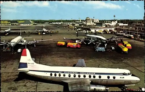 Ak Amsterdam Nordholland Niederlande, Flughafen Schiphol, Flugzeuge, KLM PH VID, Vliegende Hollander