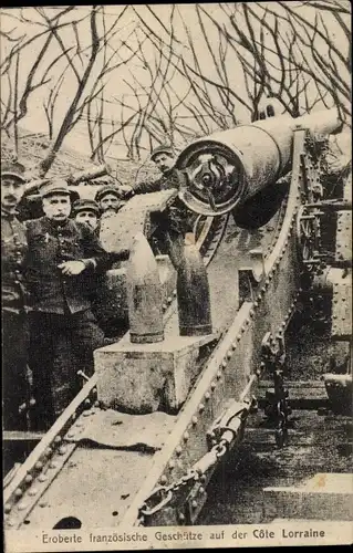 Ak Eroberte französische Geschütze auf der Cote Lorraine, I. WK