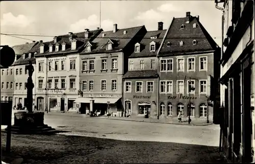 Ak Frankenberg an der Zschopau Sachsen, Platz der Einheit mit Marktbrunnen, Café, Geschäfte