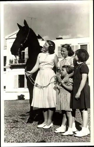 Ak Niederländisches Königshaus, Prinzessinnen Beatrix, Irene, Margriet, Christina