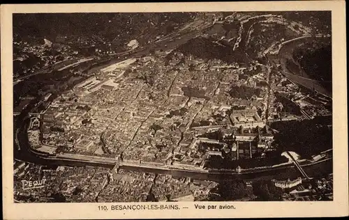 Ak Besançon Doubs, Fliegeraufnahme vom Ort