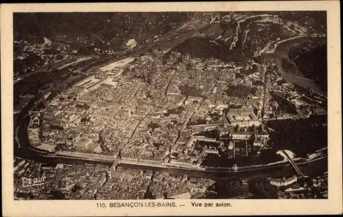 Ak Besançon Doubs, Fliegeraufnahme vom Ort