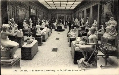 Ak Paris IV Ile de la Cité, le Musée du Luxembourg , la Salle des Statues