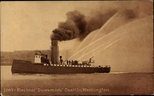 Ak Seattle Washington USA, Fireboat Duwamish, Feuerlöschboot
