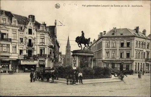 Ak Ostende Westflandern, Monument Léopold Ier et Église St. Joseph, Hôtel de la Commune