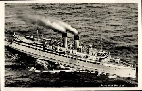 Ak Blick auf das Fährschiff Preußen auf hoher See