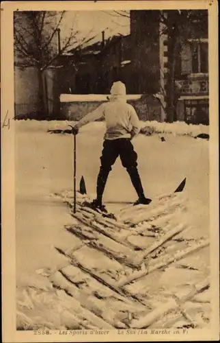 Ak Les Sports d'hiver, la Marche en V, Skiläufer