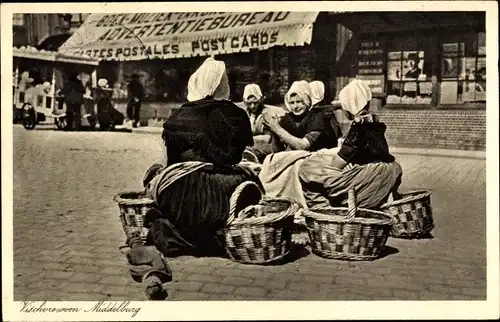 Ak Middelburg Zeeland Niederlande, Vischvrouwen