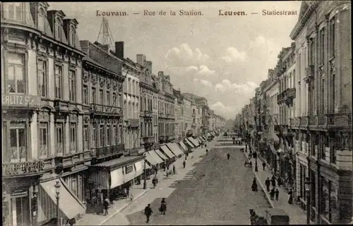 Ak Louvain Leuven Flämisch Brabant, Rue de la Station, Statiestraat, Geschäfte