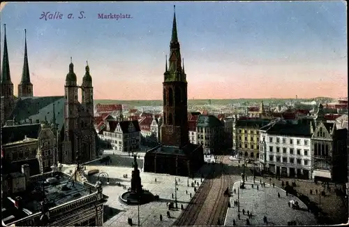 Ak Halle an der Saale, Blick auf den Marktplatz, Kirche, Denkmal