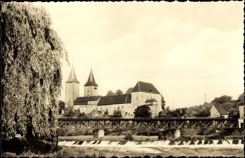 Ak Rochlitz an der Mulde, Blick zum Schloss, Brücke
