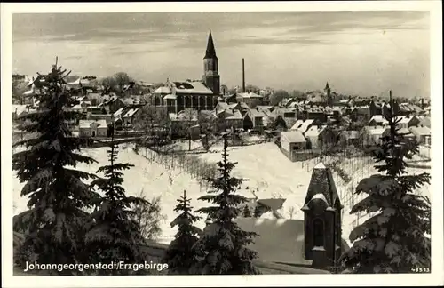 Ak Johanngeorgenstadt im Erzgebirge, Panorama, Kirche, Winteransicht