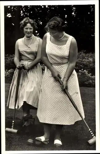 Ak Prinzessinnen Beatrix und Irene, Niederländisches Königshaus, Krocket