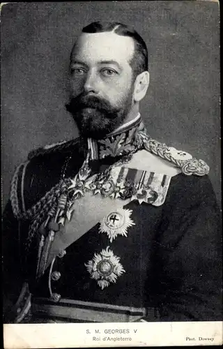 Ak King George V, König von Großbritannien, Portrait, Orden