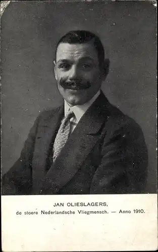 Ak Jan Olieslagers, de stoere Nederlandsche Vliegmensch, Portrait
