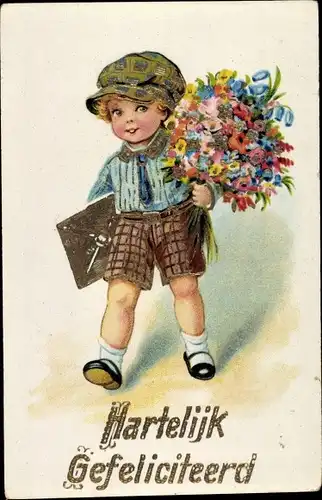 Präge Ak Glückwunsch Geburtstag, Junge mit Blumenstrauß
