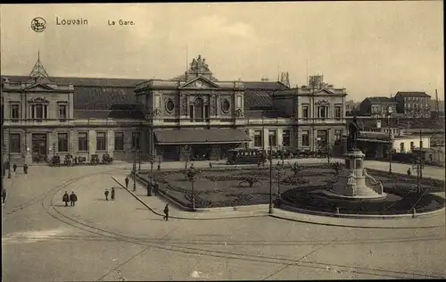 Ak Louvain Leuven Flämisch Brabant, La Gare, Denkmal