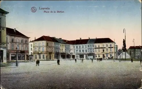 Ak Louvain Leuven Flämisch Brabant, Place de la Station, Denkmal