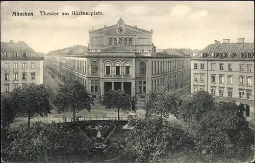 Ak München, Theater am Gärtnerplatz, Brunnen