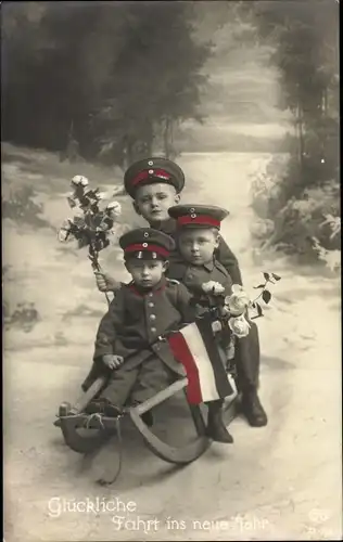 Ak Glückwunsch Neujahr, Kinder in Uniformen, Flagge, Patriotik 1. WK
