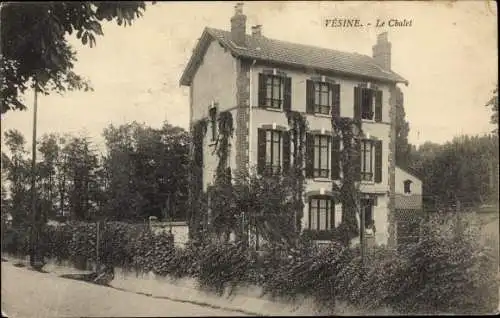 Ak Vésine Ain, Le Chalet