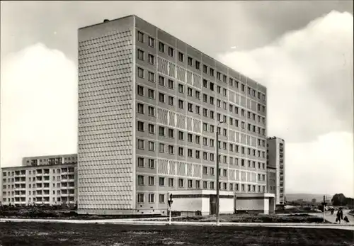 Ak Neustadt Halle an der Saale, Hochhaus, Plattenbauten, Block 602