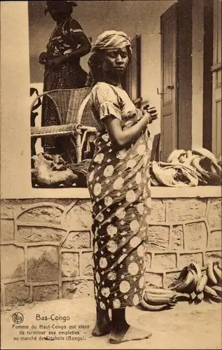 Ak Bas Congo, Femme du Haut Congo