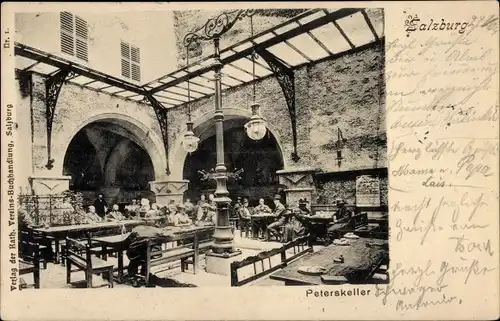 Ak Salzburg Stadt Österreich, Peterskeller, Tische, Besucher