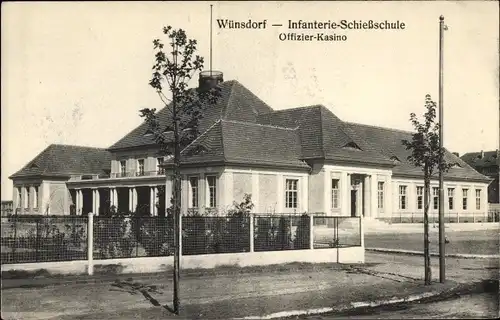 Ak Wünsdorf Zossen in Brandenburg, Truppenübungsplatz, Infanterie Schießschule, Offizier Kasino