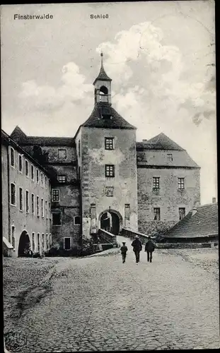 Ak Finsterwalde in der Niederlausitz, Partie am Schloss