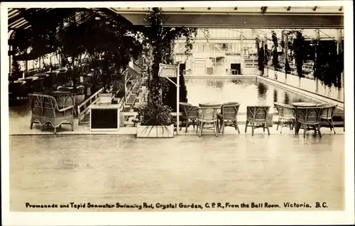 Foto Ak Victoria British Columbia Kanada, Promenade and tepid seawater swimming pool, Crystal Garden