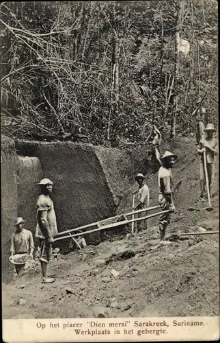 Ak Sarakreek Suriname, Op het placer Dien mersi, werkplaats in het gebergte