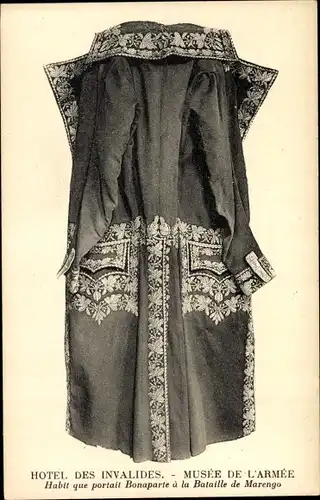 Ak Hotel des Invalides, Musee de l'Armee, Habit qui portait Bonaparte a la Bataille de Marengo