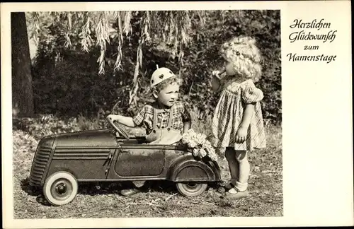 Ak Glückwunsch Namenstag, Kinder mit Blechauto, Spielzeugauto