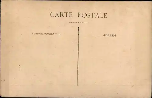 Foto Ak Unbekannter Ort, Bauarbeiter auf einer Baustelle