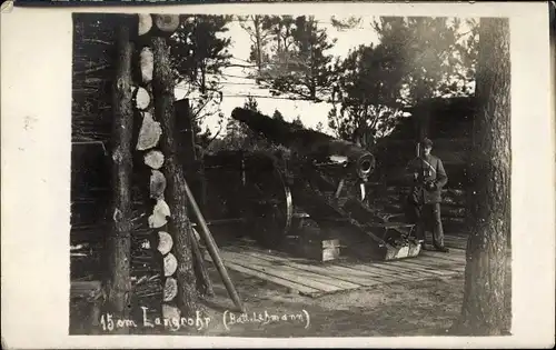Foto Ak Ukraine, Deutsche Artillerie, Schweres Geschütz in Stellung, 15cm Langrohr, Batt. Lehmann