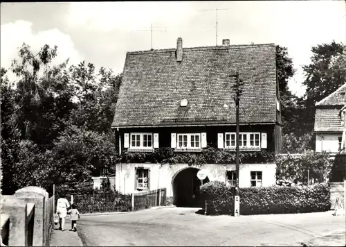 Ak Colditz in Sachsen, Tiergartentor, Außenansicht