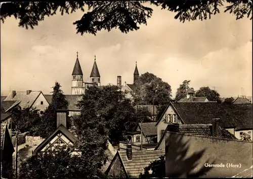 Ak Gernrode Quedlinburg im Harz, Blick auf die Dächer, Teilansicht, Kirchtürme