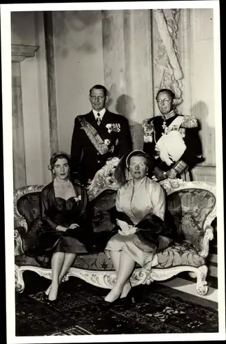 Ak Königin Juliana, Prinz Bernhard, Frederik IX. von Dänemark, Königin Ingrid