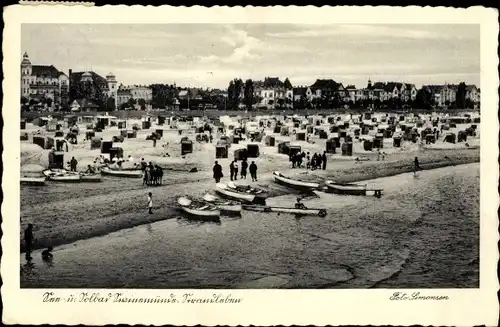 Ak Świnoujście Swinemünde Pommern, Blick auf den Strand, Strandkörbe, Boote