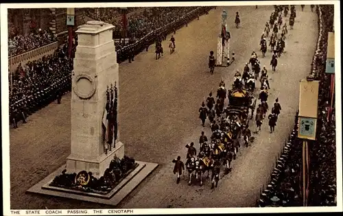 Ak King George VI and Queen Elizabeth, State coach passes the Cenotaph