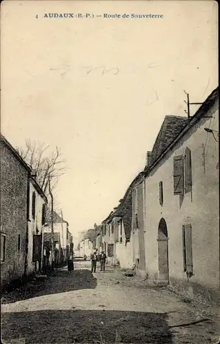 Ak Audaux Pyrénées-Atlantiques, Route de Sauveterre