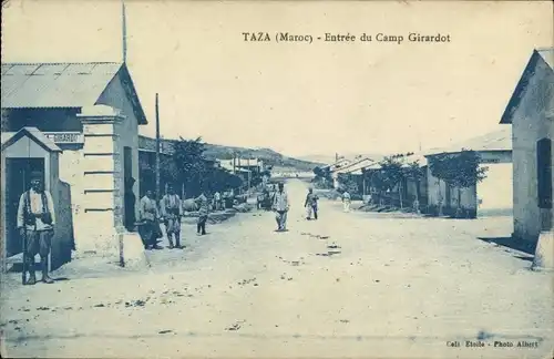 Ak Taza Marokko, Camp Girardot, Eingang, Straßenpartie