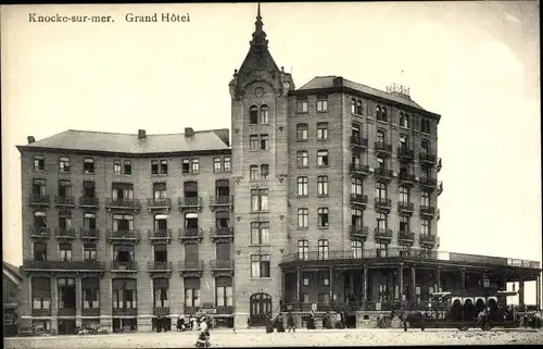 Ak Knocke sur Mer Knokke Heist Westflandern, Grand Hotel, Außenansicht